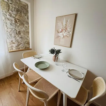 Elegant L Climatise L Proche Place Soult * Castres (Tarn)